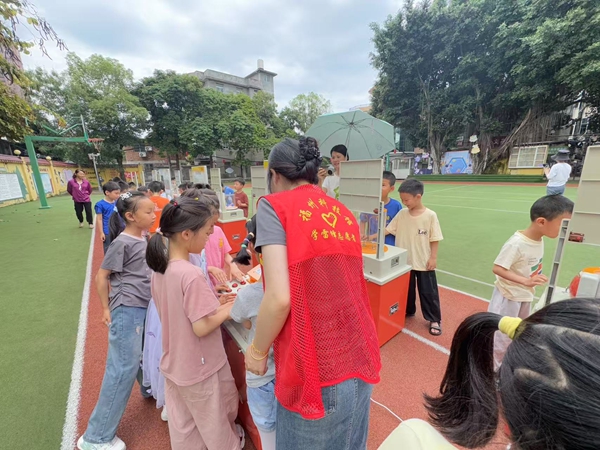 “科普之光照亮浦小，探索之路精彩纷呈”——闽侯上街实验浦口小学迎来奇妙科普之旅