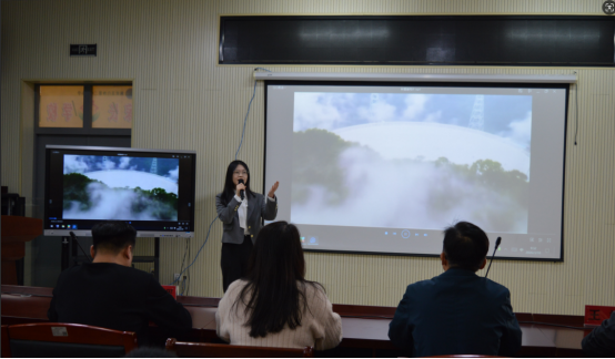 科学之光暖校园 逐梦之路启新程 科学之光暖校园 逐梦之路启新程