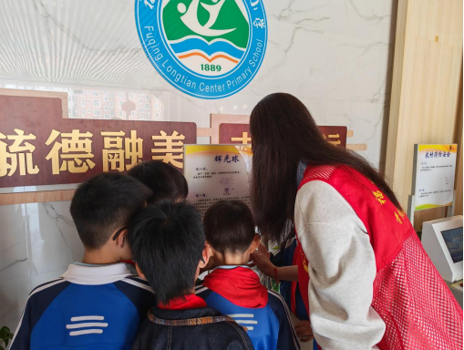 “科普润校园 童心探科学”福州科技馆 科普大篷车走进福清市龙田中心小学