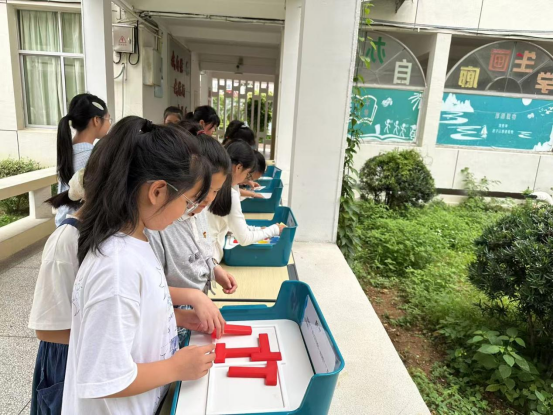 萤火逐梦向未来——福州科技馆科普大篷车驶入福清岑兜中心小学