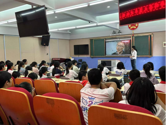 萤火逐梦向未来——福州科技馆科普大篷车驶入福清岑兜中心小学