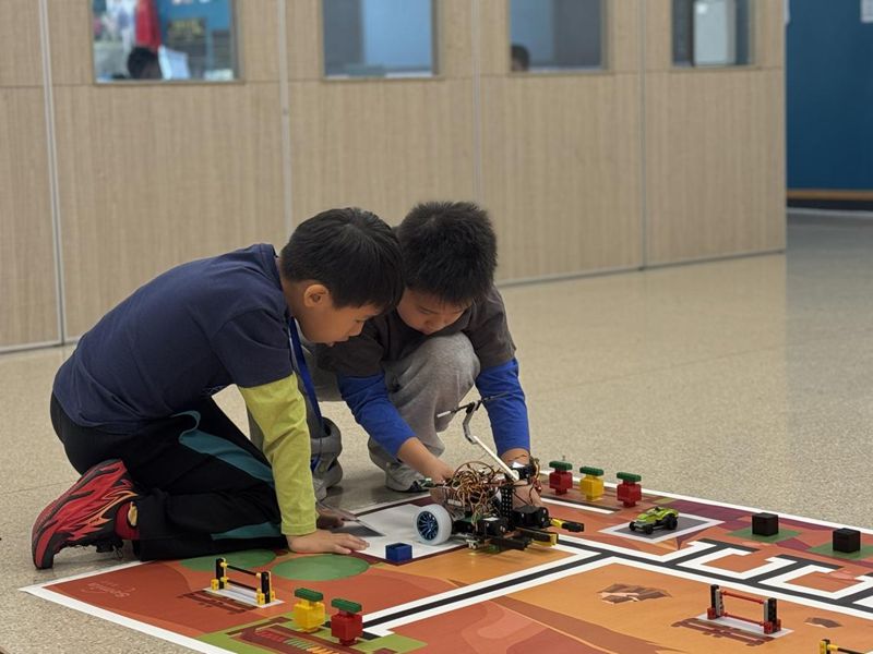 第二十届福州市青少年机器人竞赛圆满落幕——线上线下双轨联动 近3500名青少年点燃科创热情 第二十届福州市青少年机器人竞赛圆满落幕——线上线下双轨联动 近3500名青少年点燃科创热情