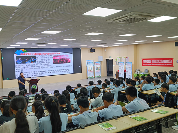 “崇尚科学 无邪校园”反邪教警示宣传教育走进台江第二实验小学