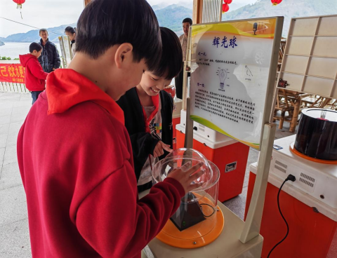 科普服务进乡镇 科学春风暖乡村 