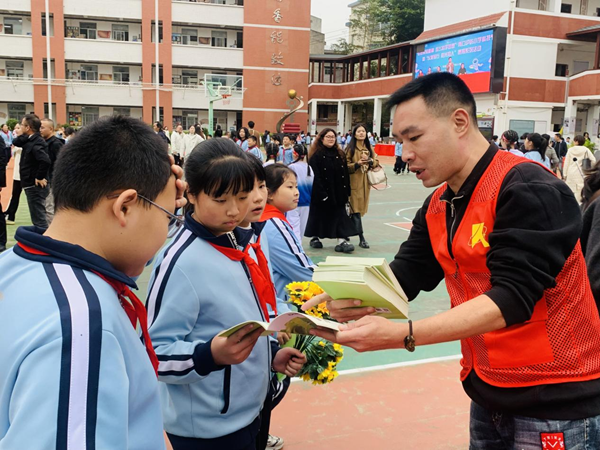 反邪教宣传活动走进闽侯县青口沪屿小学