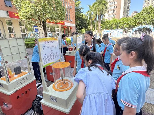 “科普启航金港湾，探索逐梦新天地”—— 仓山区金港湾实验学校与科学的奇妙邂逅