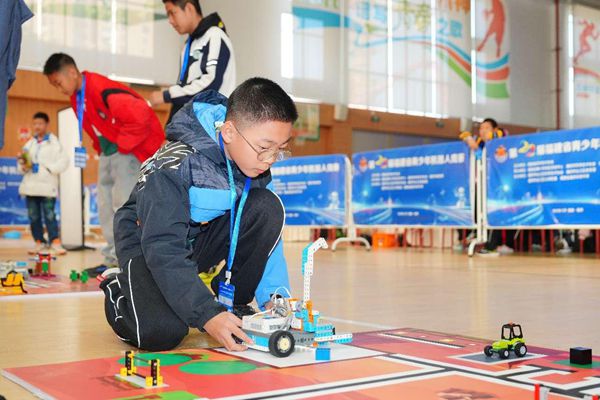 科技感拉满!第22届福建省青少年机器人竞赛成功举行