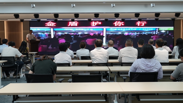 “以练筑防 护航平安”——福州科技馆开展2025年防恐应急综合演练