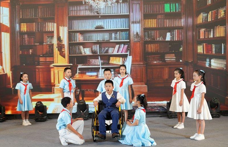 当科学家故事被少年搬上舞台：一场跨越时空的“精神接力”在晋安上演