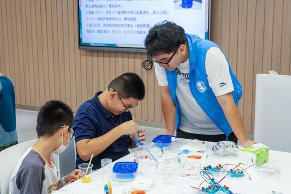 “弘扬科学志，妙手探真知”系列活动（第一期）|“哪吒实验室——探秘哪吒中的科学魔法”活动完美落幕