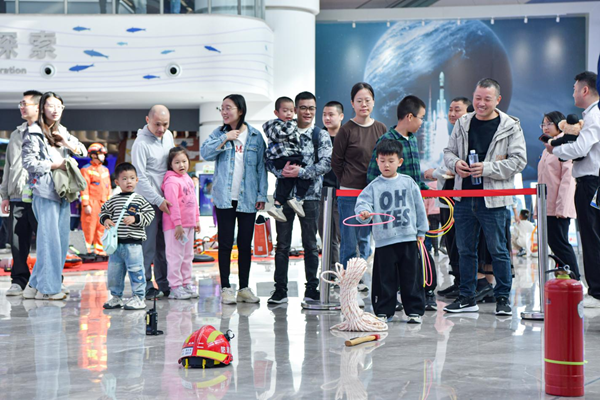 科技赋能消防 安全深入人心——福州市消防宣传月主题活动圆满举行 科技赋能消防 安全深入人心——福州市消防宣传月主题活动圆满举行