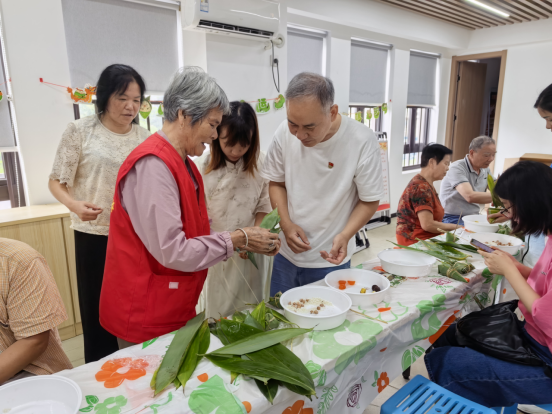 浓情夏日，尽情放“粽” ——市科协二支部崇贤社区开展端午节近邻党建活动